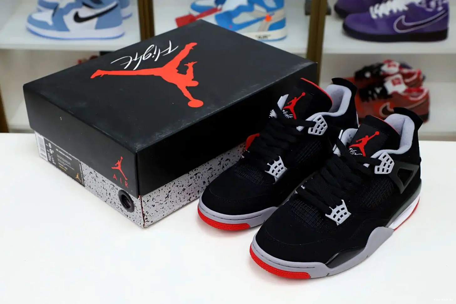 'BRED' 2019 RETRO OG Kimikick 4 AIR JORDAN 0705